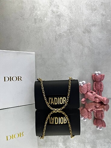 CHRISTIAN DIOR JADIOR FLAP CHAIN BAG