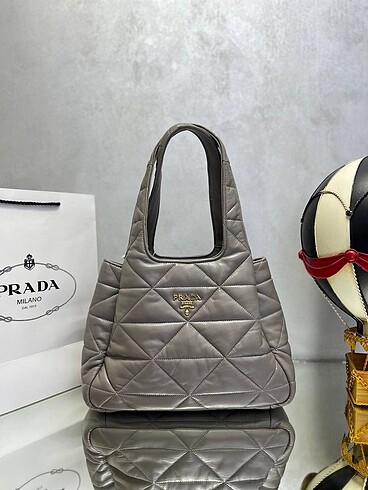  Beden PRADA TOTE BAG