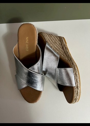 Gri 37 numara Nine West marka Metalik Dolgu Topuklu - Görsel 2