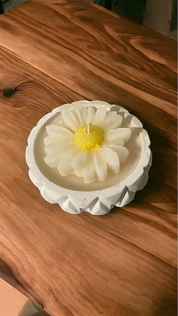 Kapaklı takılık ve mumluk