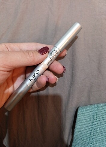 Kiko Kiko Perfect Eyes Duo Highlighter