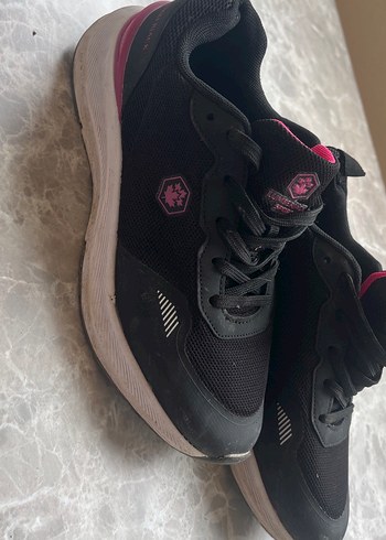 Pembe Detaylı Siyah Kadın Spor Ayakkabı hediye olduğundn satyrm - Görsel 12