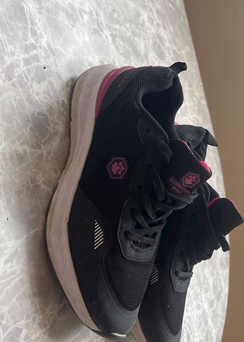 Pembe Detaylı Siyah Kadın Spor Ayakkabı hediye olduğundn satyrm - Görsel 11