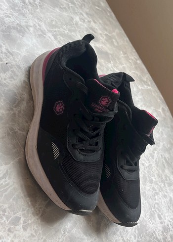 Pembe Detaylı Siyah Kadın Spor Ayakkabı hediye olduğundn satyrm - Görsel 10