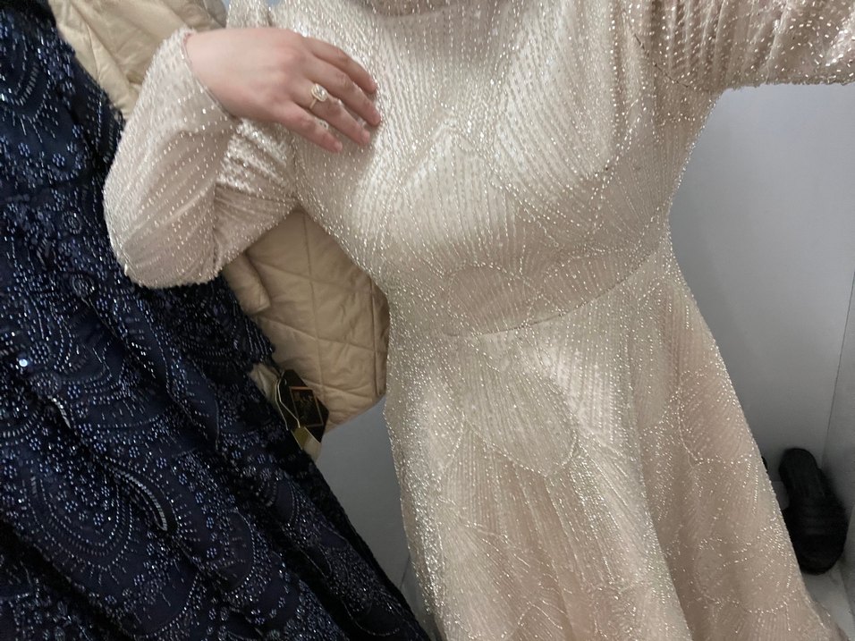 Kahve taş karışımı Uzun Kollu Drapeli Notalı Yaka Abiye nişanlık - Görsel 5