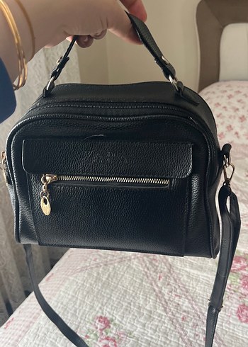 Siyah Deri Fermuarlı Kadın Çanta - Görsel 11