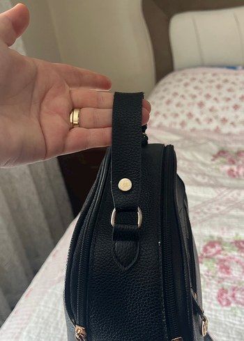 Siyah Deri Fermuarlı Kadın Çanta - Görsel 9