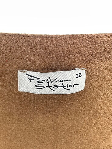 38 Beden kahverengi Renk PreLoved Uzun Elbise %70 İndirimli.