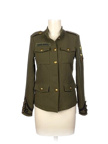 Pull and Bear Mont %70 İndirimli.