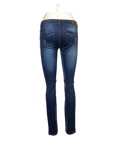 29 Beden PreLoved Skinny %70 İndirimli.