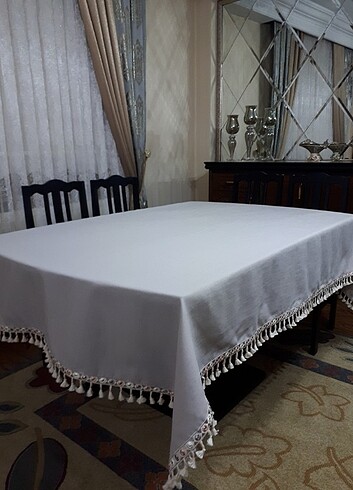 Servis masa örtüsü 
