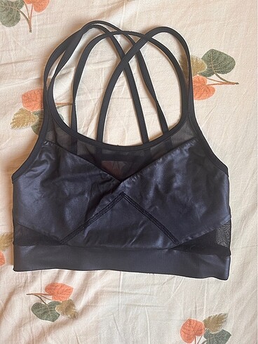 Siyah spor sütyeni crop bra