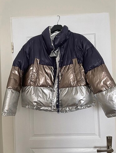Zara Zara Mont