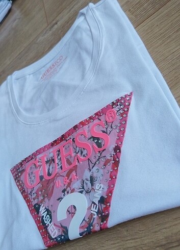 Guess orijinal kadın tshirt 