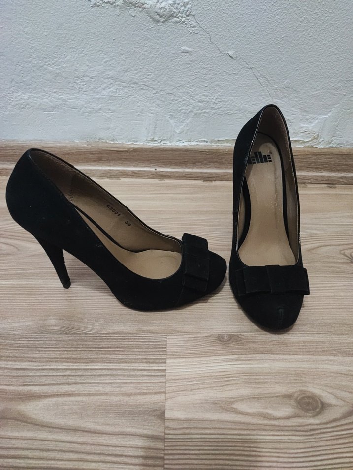 Siyah Süet Tokalı Stiletto Topuklu Kadın Ayakkabı - Görsel 2