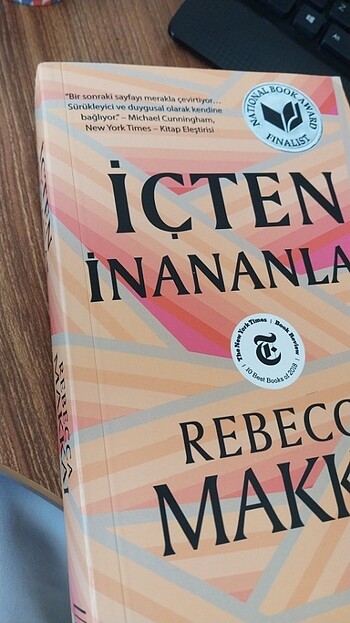  Beden Renk İçten İnananlar Rebecca Makkai