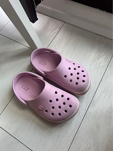 Crocs 27-28