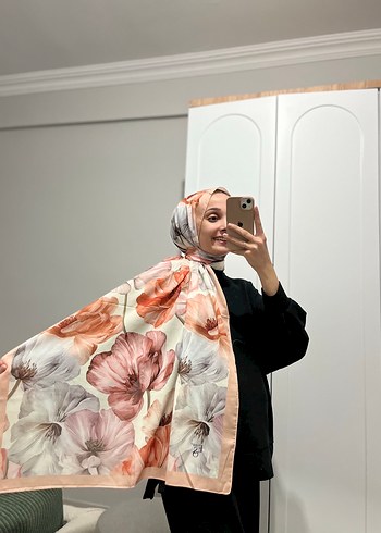 Çiçek Desenli Pudra Soft Pamuk Şal
