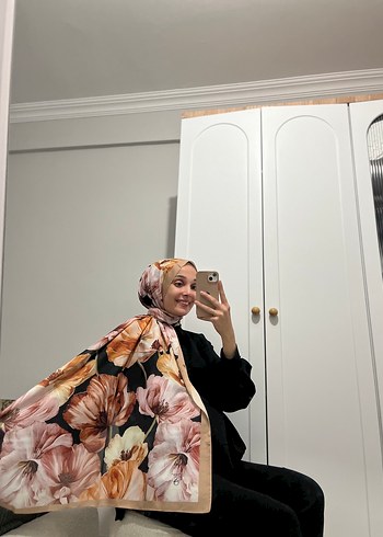 Çiçek Desen Kahverengi Soft Pamuk Şal