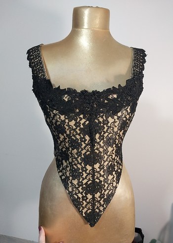 Siyah Dantelli Bustiyer - Görsel 3