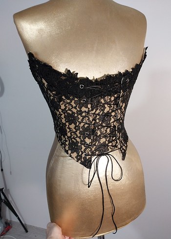 Siyah Dantelli Bustiyer - Görsel 2