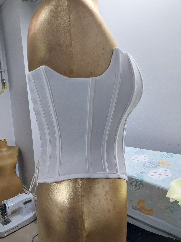 Kadın Beyaz  Büzgülü Bustiyer top crop - Görsel 4