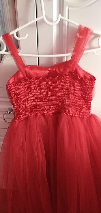10 Yaş Beden kırmızı Renk Kız çocuk elbise 