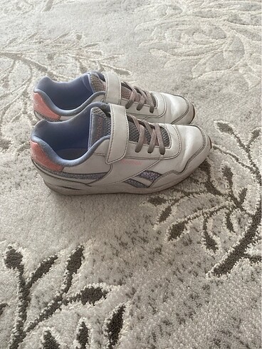Reebok Kız çocuk ayakkabısı