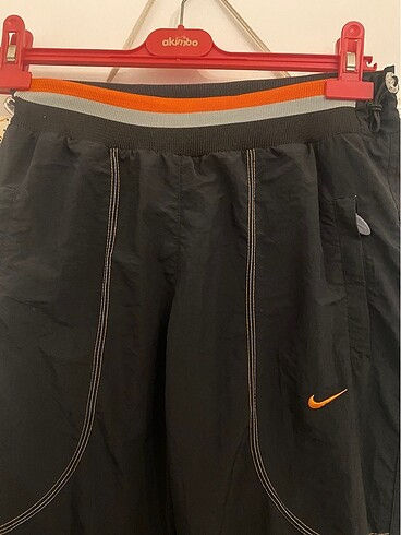m Beden Nike orjinal alt