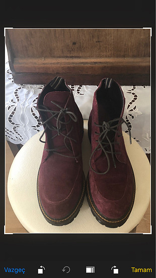 39 Beden #bot#bordo#deri#çok temiz#şıkk#yargıcıdan