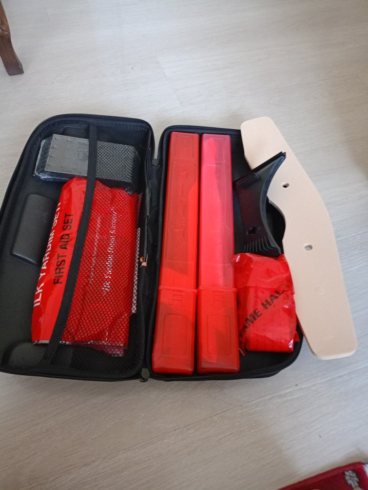 SKODA orijinal ilk yardım ve güvenlik seti. - Görsel 3