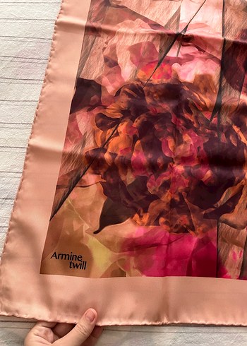 Armine eşarp - Görsel 2