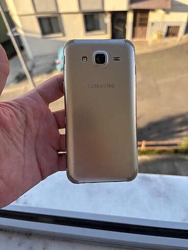 SAMSUNG J5