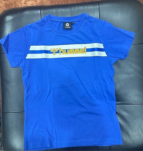Hummel 10 yaş mavi tişört