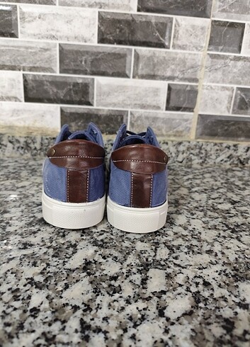 44 Beden lacivert Renk Erkek sneaker ayakkabı sıfır ürün