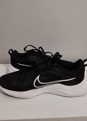 Nike ayakkabı