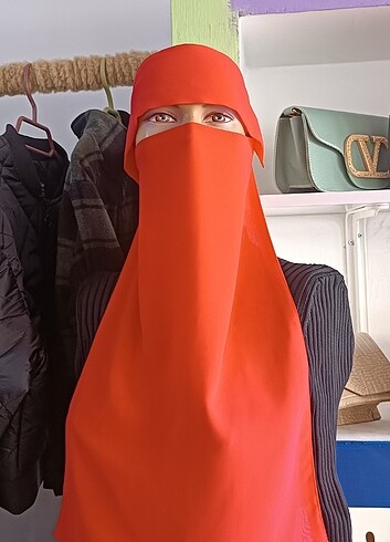 Lastikli gölgeli peçe 