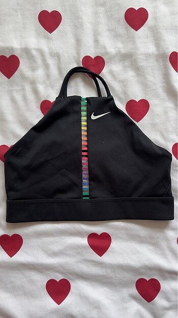 Nike crop
