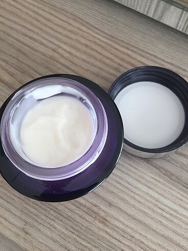  Beden Renk Avon anew gece