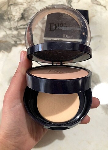 Dior Pudra