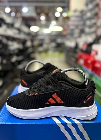 40 Beden Adidas adızero Sıfır Kutulu ????