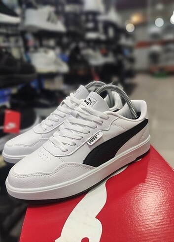 41 Beden beyaz Renk PUMA Court Ultra sıfır kutulu 