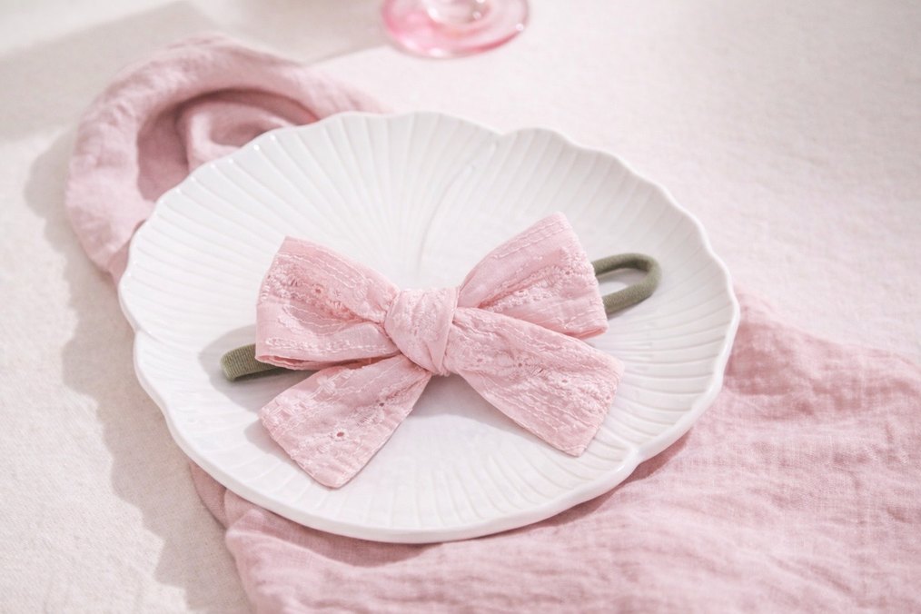 Pembe Fiyonk Detaylı Çocuk Saç Bandı - Görsel 4