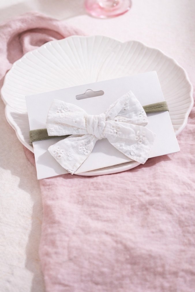 Pembe Fiyonk Detaylı Çocuk Saç Bandı - Görsel 2