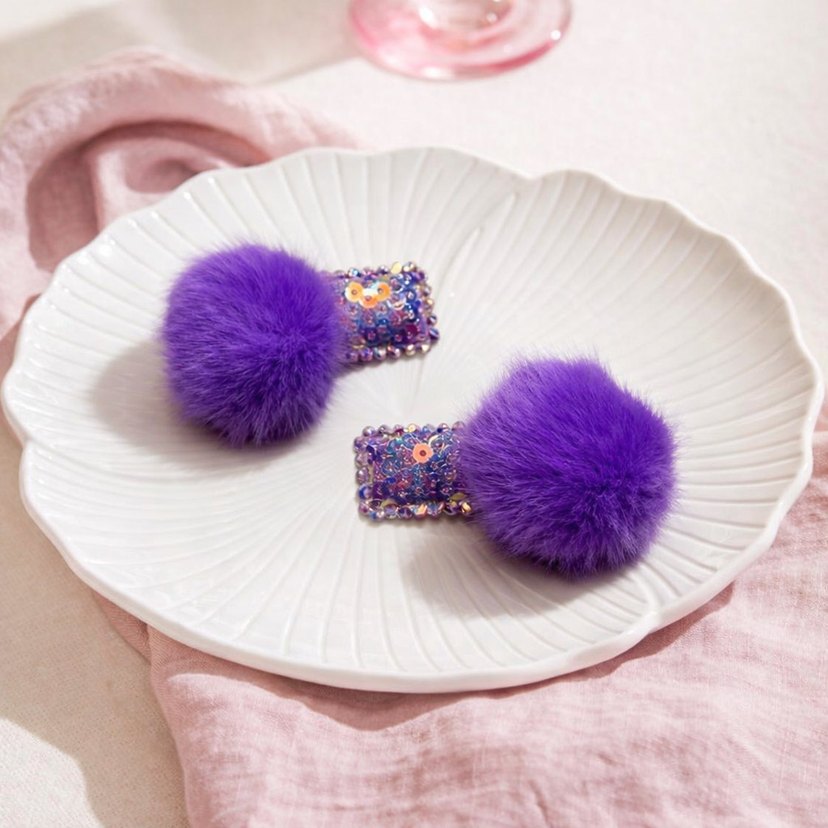 Pembe Kürklü Nakışlı Çocuk Toka Seti - Görsel 3