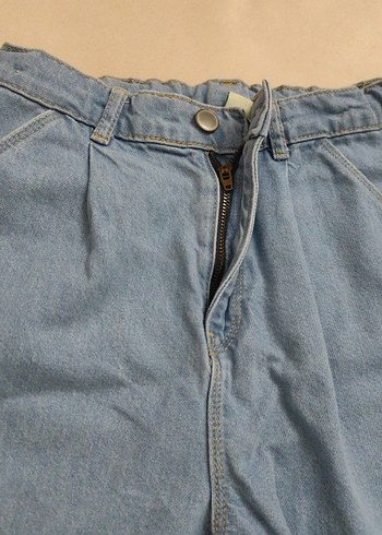 12-13 Yaş Beden mavi Renk lcwakiki Jean şort
