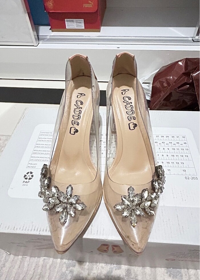 Şeffaf topuklu ayakkabı - Görsel 2