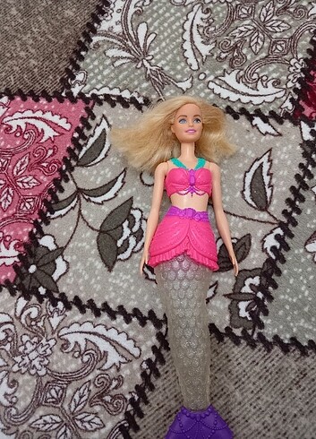  Beden Deniz kızı barbie