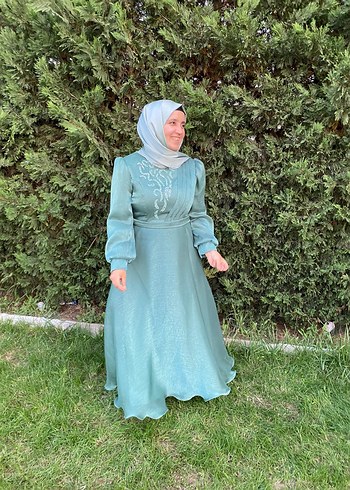Abiye Bohem Tarzda Uzun Turkuaz Bağlama Desenli Elbise