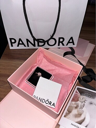 PANDORA Işıltılı Yüksek Kalp Taşlı Yüzük - Görsel 2